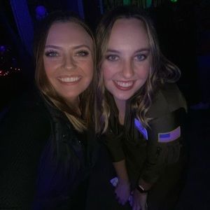 Meet your Posher, Kameron